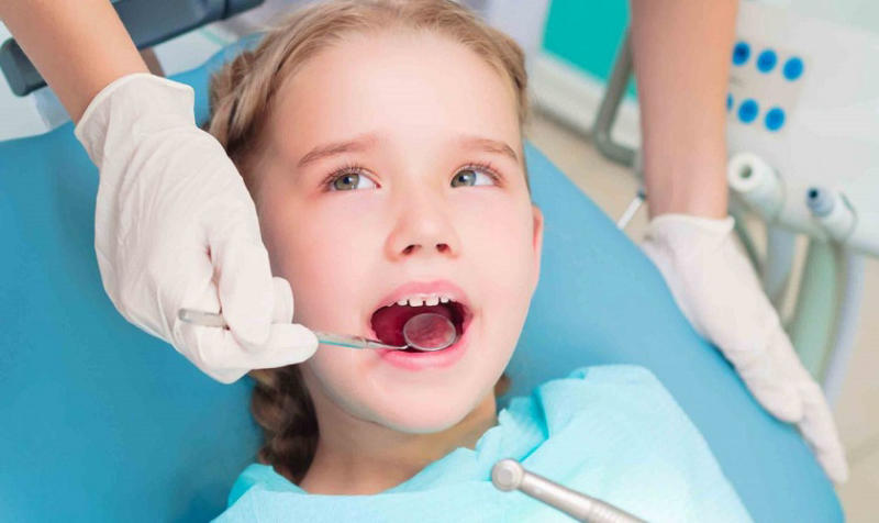 Bao nhiêu tuổi thì trồng răng implant được?