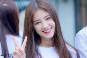 Ý nghĩa của dáng răng thỏ trong nhân tướng học