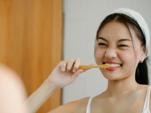 Những lưu ý quan trọng sau khi trám răng sâu